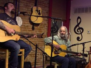 Ron Emoff (right). Source: The Newark Advocate. 